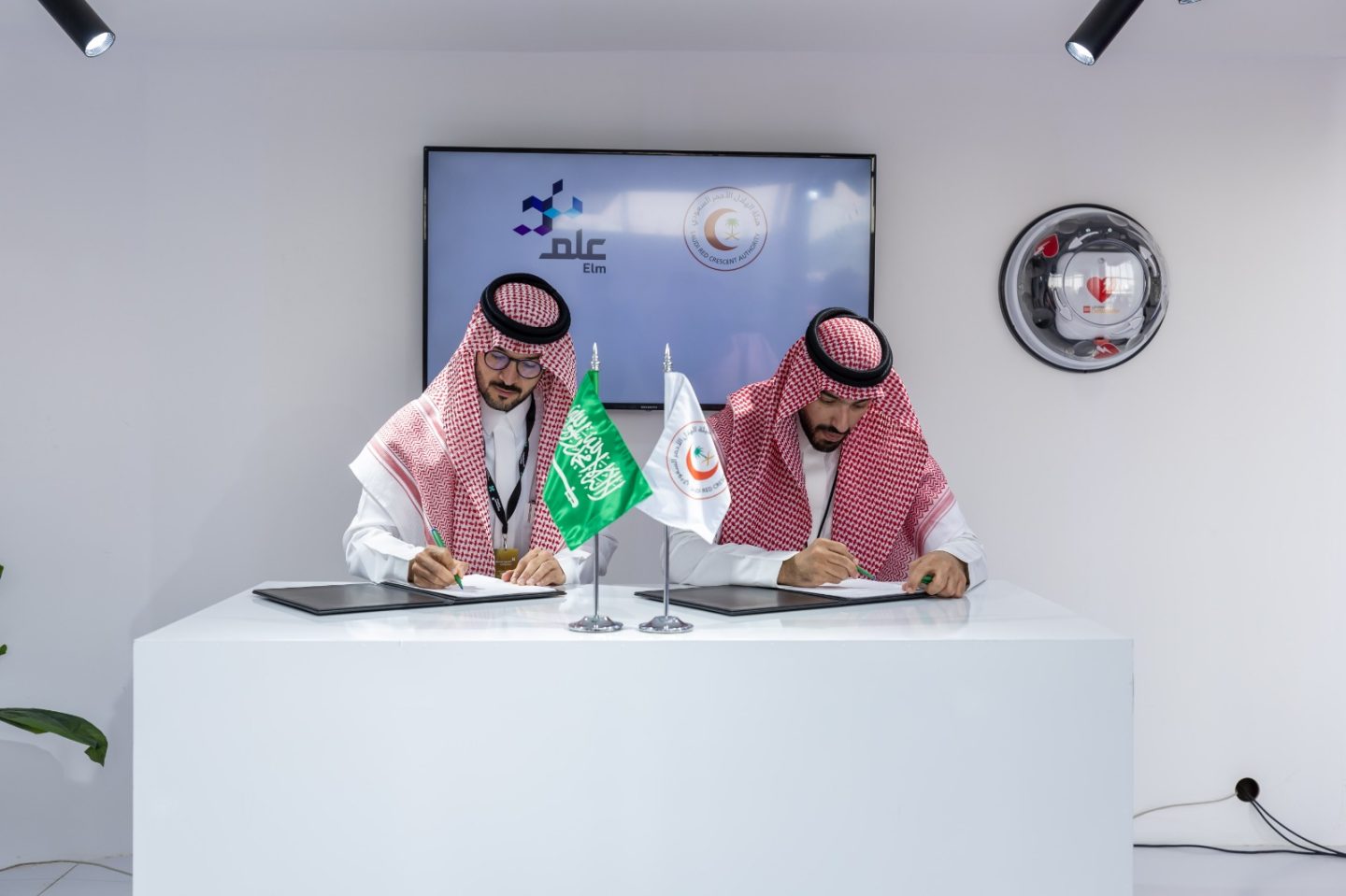 whatsapp-image-2024-10-23-at-4-10-31-pm-1