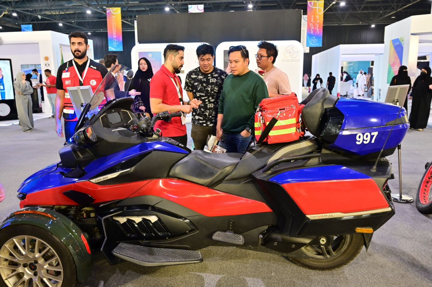 Saudi Red Crescent Showcases Its Emergency Response Capabilities and Trains Visitors at the 2025 International Autism Conference